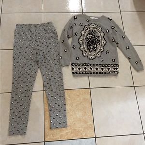 Adrienne Vittadini sweater legging pant set